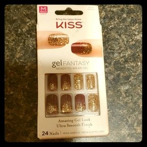 Ready to wear nails!